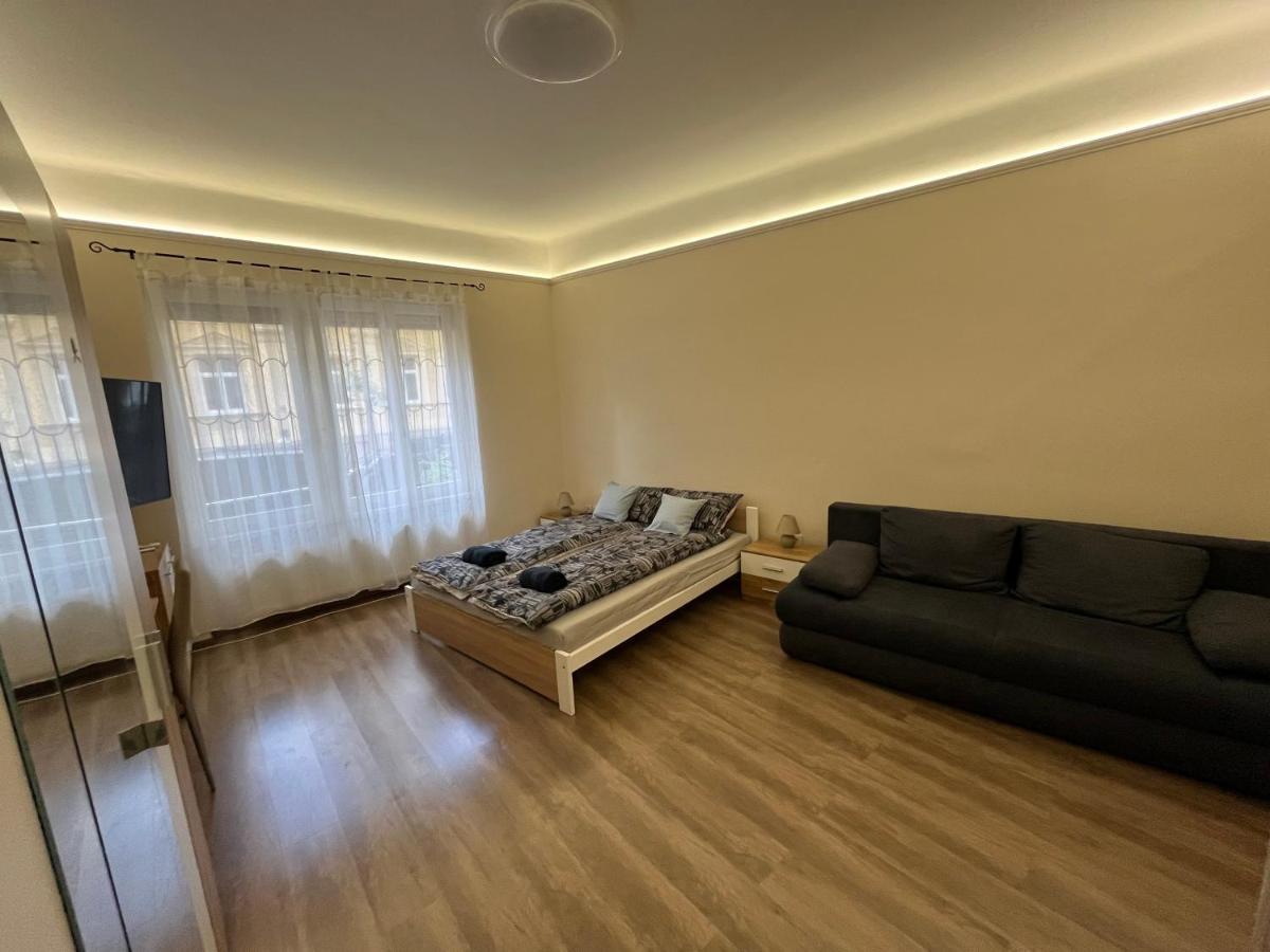 Albi Apartman セゲド エクステリア 写真